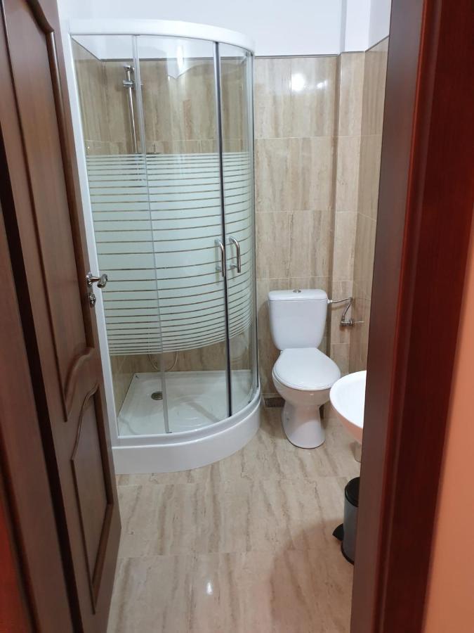 Vila Tisa Tismana Quarto foto